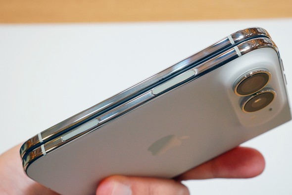 iPhone Duo