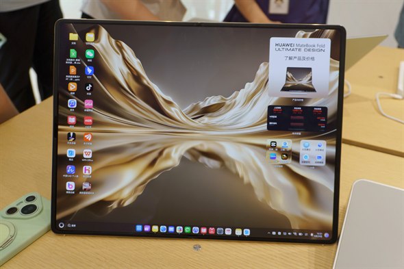 Huawei �[�Z���E����