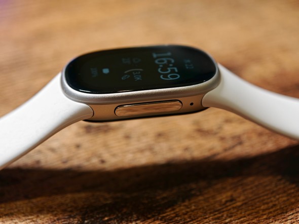 Google Fitbit Edge