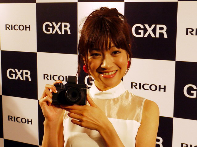 コンデジ感覚でレンズ交換 リコー「GXR」を写真でリポート - ITmedia NEWS