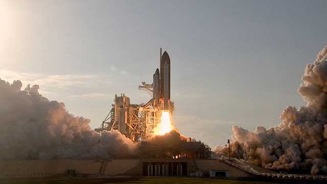 スペースシャトル「ディスカバリー」、最後の打ち上げ成功