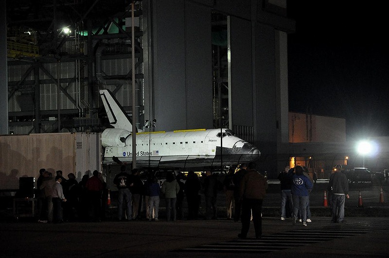 最後のスペースシャトル「アトランティス」輸送 展示場に設置へ 