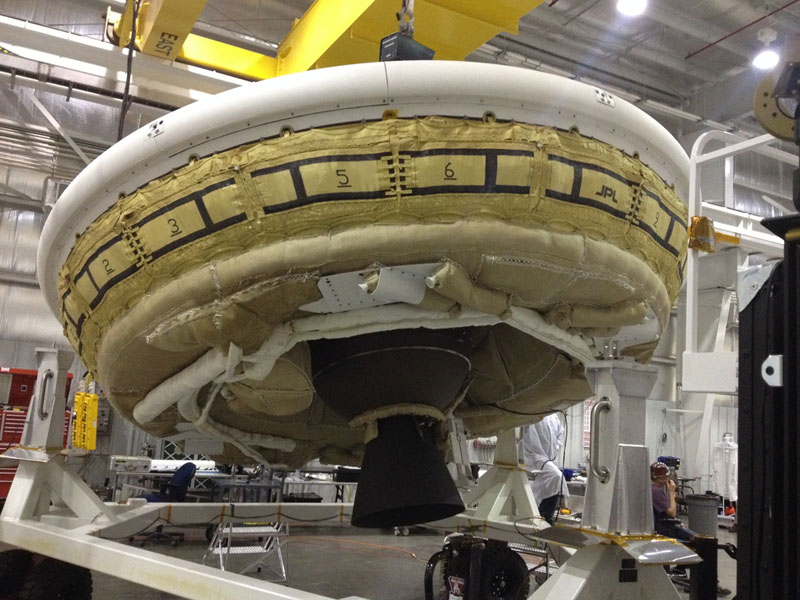 NASA、“空飛ぶ円盤”の飛行テストを開始へ