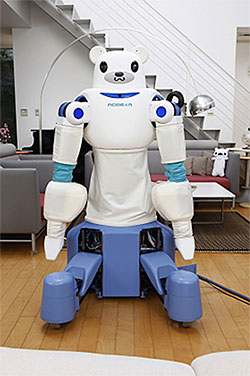 お姫様だっこ も可能 人と 柔らかく接する ロボット Robear 理研が開発 介護向けに Itmedia News