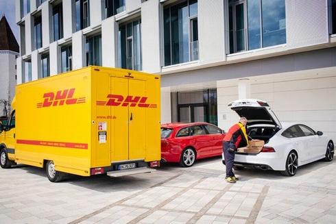 Amazon 車のトランクに荷物を配送するサービス Audi Dhlと提携で Itmedia News
