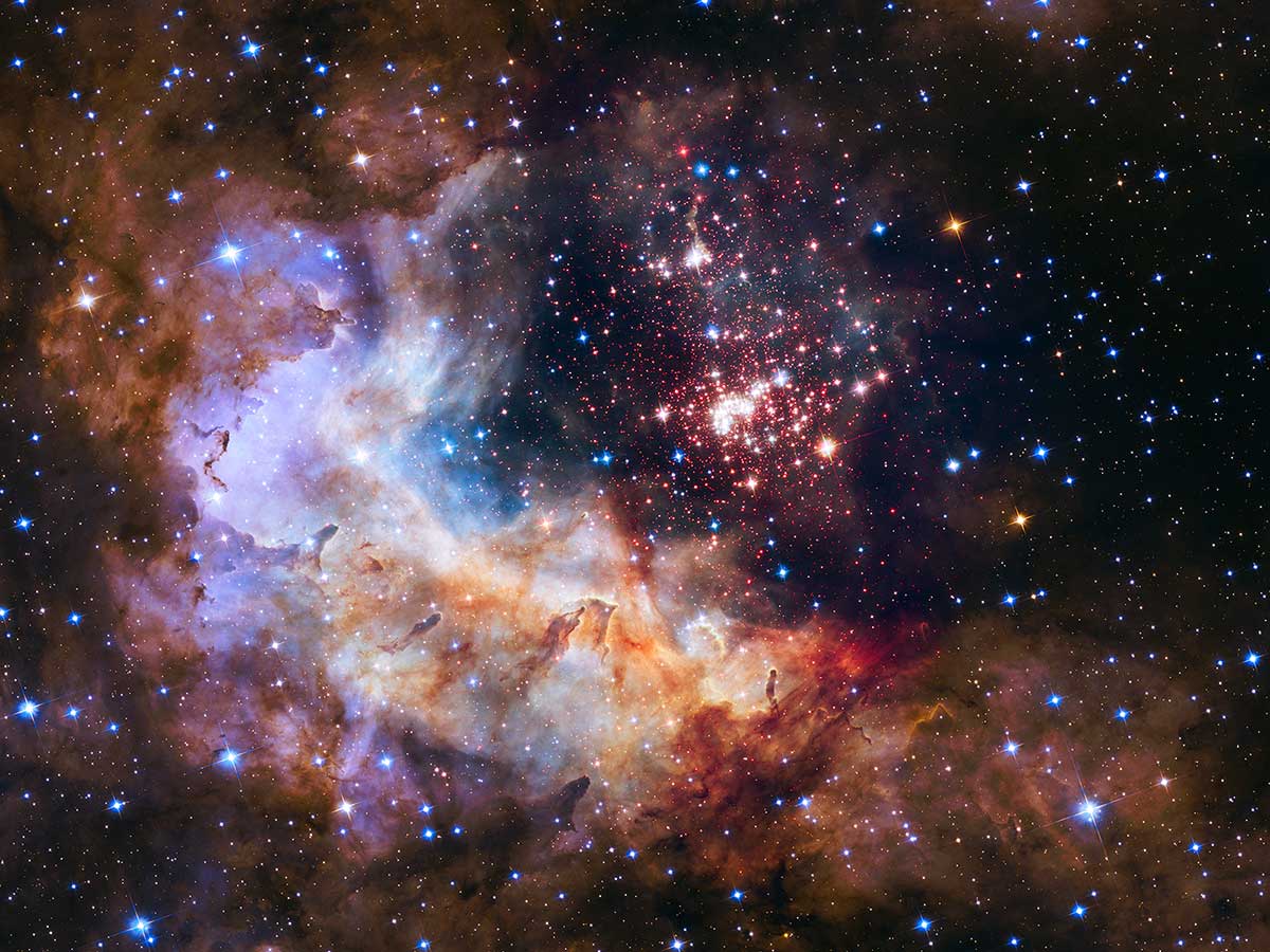 ハッブル宇宙望遠鏡が25周年 宇宙の打ち上げ花火 写真で祝う Itmedia News