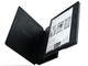Amazon、小型「Kindle Oasis」登場　重さ131グラム、極薄3.4ミリ