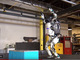 “ロボットいじめ”から“バク宙ロボ”まで　注目の米Boston Dynamics、怒涛の1年を振り返る