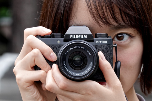 純日本製/国産 Fujifilm XT100 - 富士フィルム XT100 フィルムカメラ