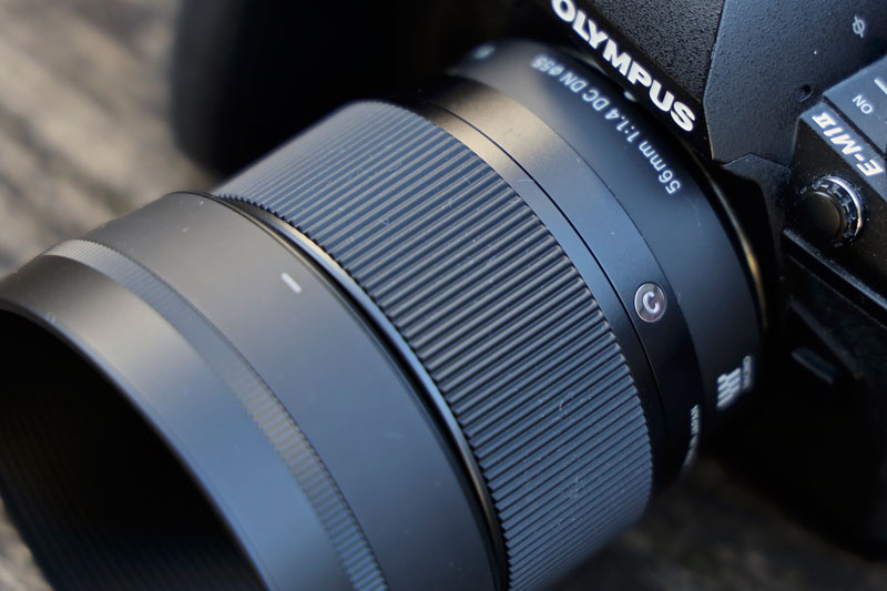 初めてのレンズはなぜ単焦点がいいのか 荻窪圭のデジカメレビュープラス 1 4 ページ Itmedia News