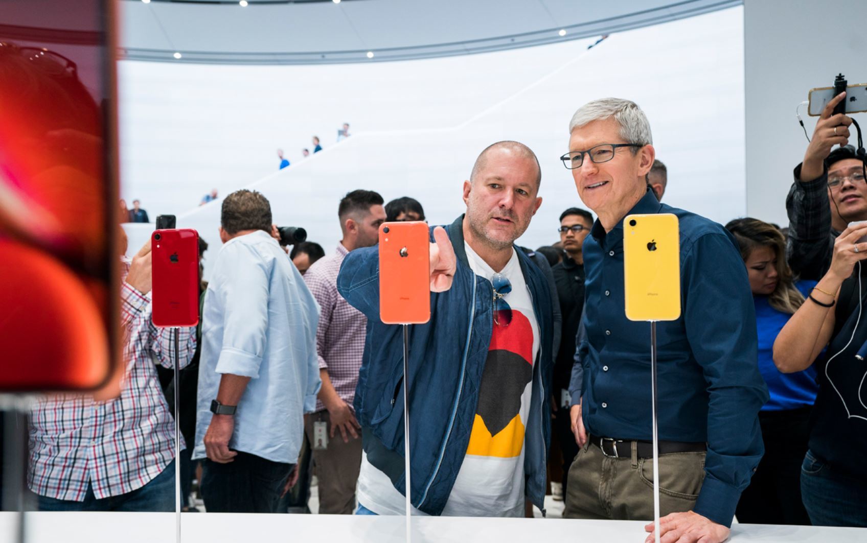  Appleで長年デザイン責任者を務めたジョニー・アイブ氏が退社、Appleを主要顧客とする新デザイン会社設立へ