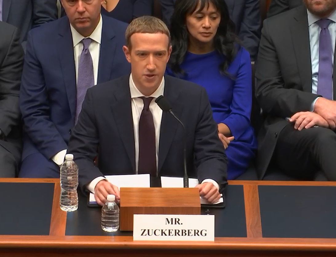 FacebookのザッカーバーグCEO、公聴会で「規制当局が承認するまでLibraは立ち上げない」と約束 - ITmedia NEWS