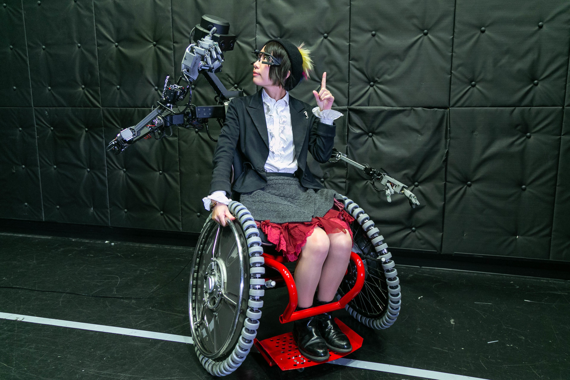 車椅子がロボットと合体 遠隔操作でユーザーを助ける Slidefusion Innovative Tech Itmedia News