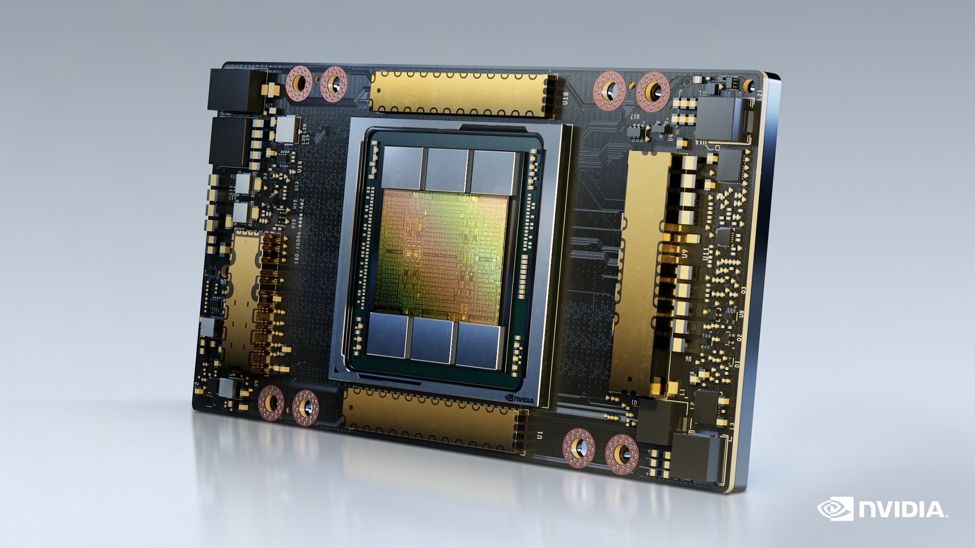 NVIDIA、データセンター向け“Ampere”GPUを強化　メモリ容量倍増し高帯域に