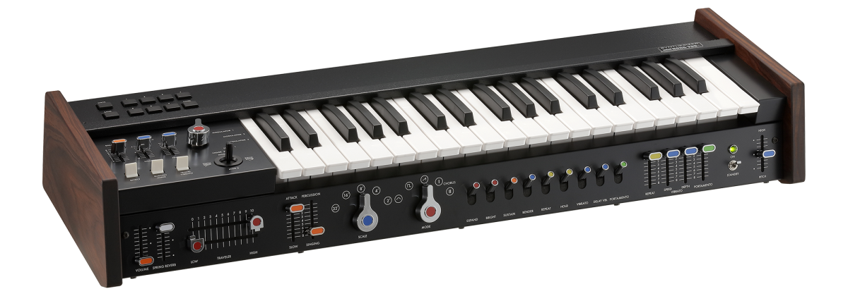 コルグの伝説的技術者 1973年のアナログシンセ名機 Minikorg 700 復刻を監修 トラベラー が時を超え 幻の音も実現 Itmedia News