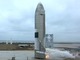 SpaceXの星間航行船プロトタイプ、垂直着陸に初成功　5度目のチャレンジで