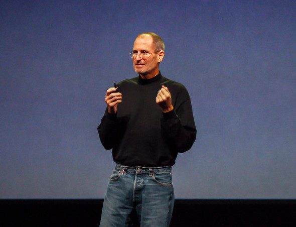 スティーブ・ジョブズ没後10年 Appleの隆盛を支えた「ジョブズとクック」が成し遂げたこと - ITmedia