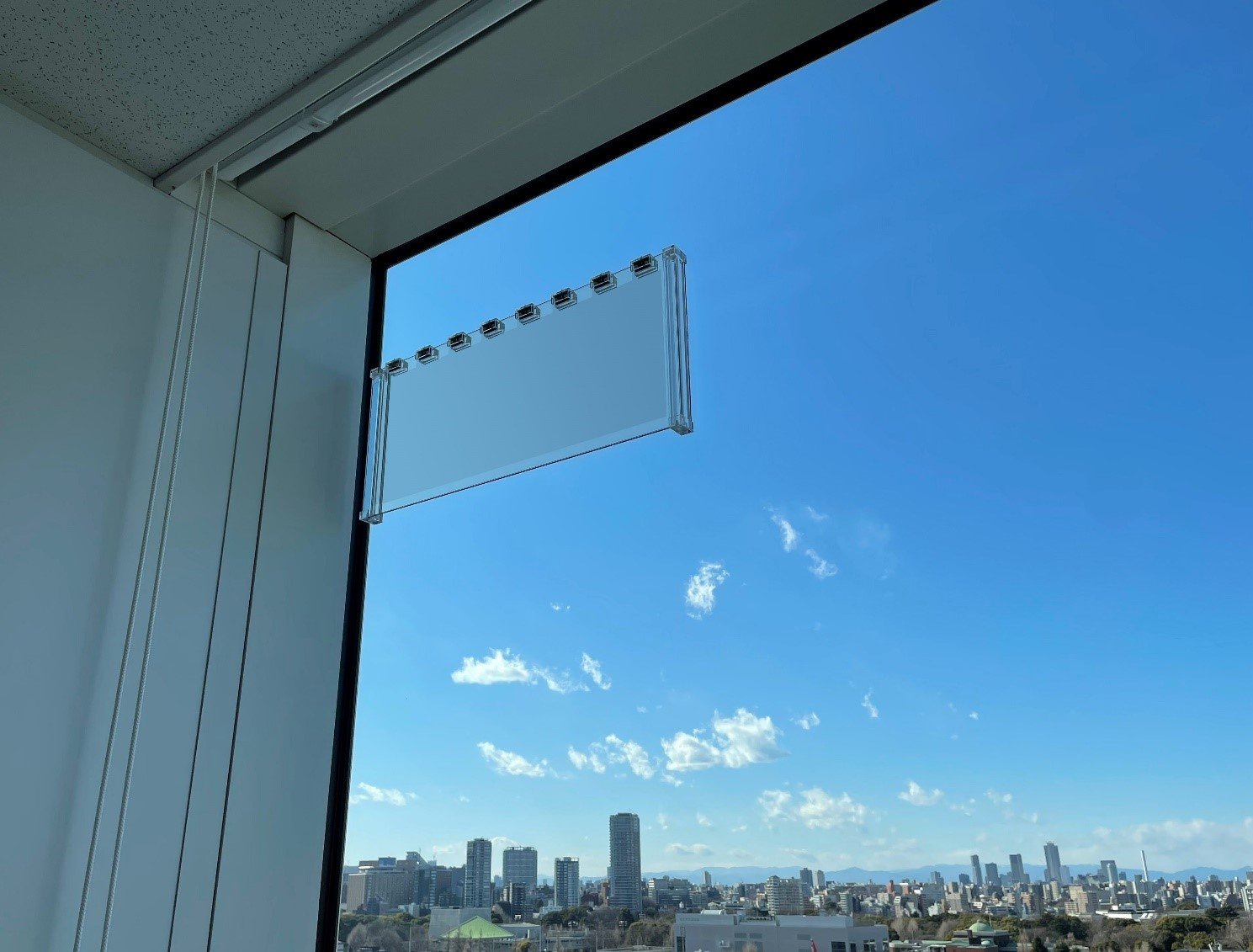 【通信】「窓を基地局化」ガラスアンテナ、4キャリアの5Gに1台で対応　AGC