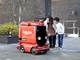 公道走って最短30分　スーパーの商品を自動配送ロボットが届けるサービス、つくば市で