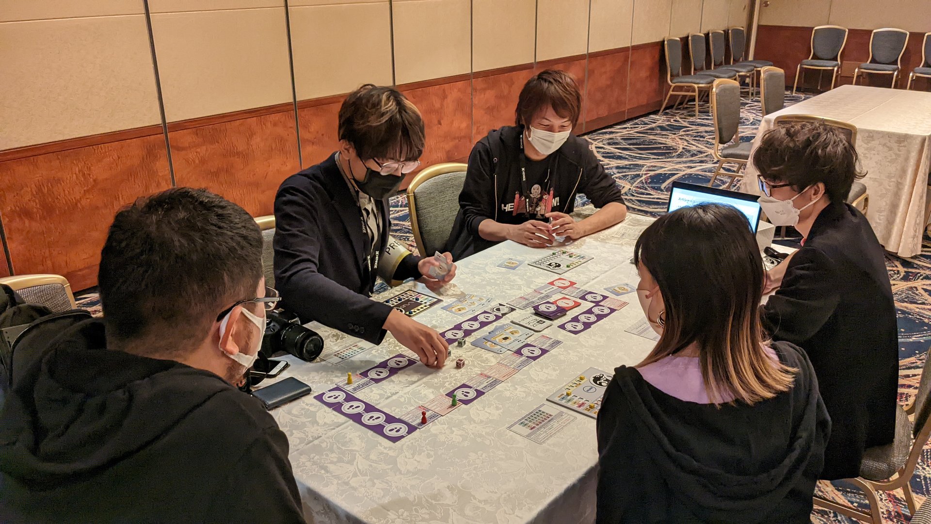 \u201c\u9650\u754c\u60c5\u30b7\u30b9\u201d\u3092\u30b2\u30fc\u30e0\u3067\u4f53\u9a13 HENNGE\u306e\u300c\u60c5\u30b7\u30b9\u3059\u3054\u308d\u304f\u300d\u904a\u3093\u3067\u307f\u305f \u30a4\u30f3\u30b7\u30c7\u30f3\u30c8\u307e\u307f\u308c\u306e1\u30ab\u6708\u3001\u7121\u4e8b\u306b\u4e57\u308a\u5207\u308c\u308b\u304b (l_dy_se ...