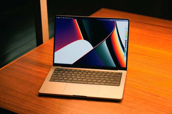 Apple MacBook Pro 14インチ (M1 Pro, US 配列)