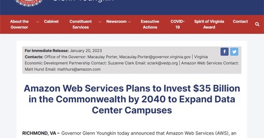  Apple のオレゴン州データセンターサイトの航空写真