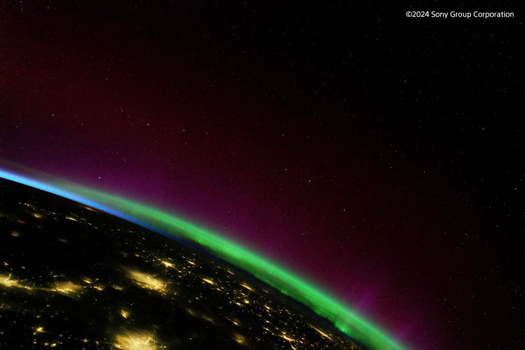 アイナナ 楽　SONY オーロラ cover_news103.jpg