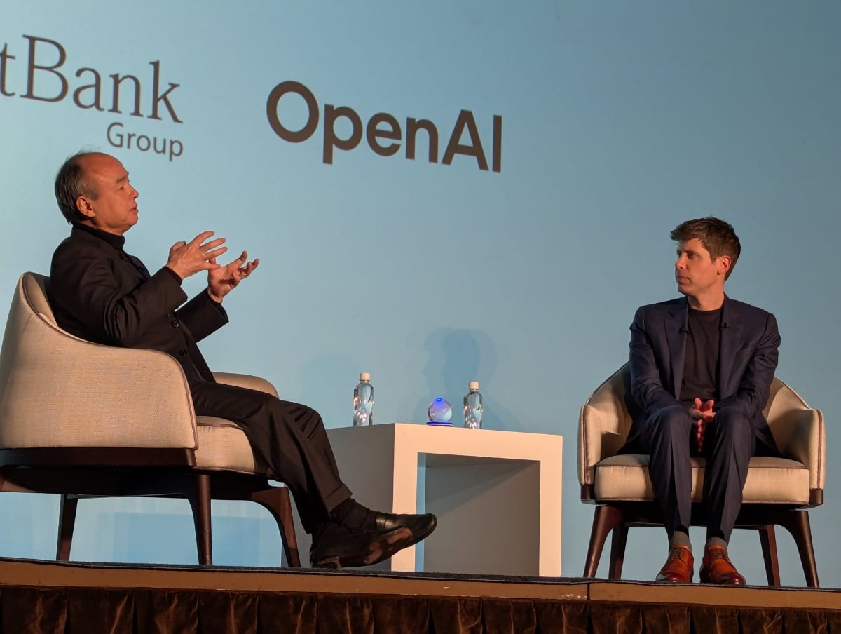 孫正義さんが所持していた世界に1つのネーム入りユニホームになります。 孫正義のTwitter投稿に「反省」「すみません」と謝罪する人が