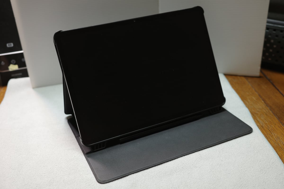 紙のような質感”うたうタブレット「NXTPAPER 11 Plus」の実力は？（1/3