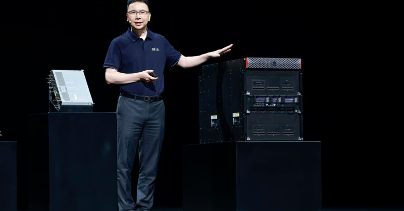 Huawei、AI基盤「SuperPoD」発表 ソフトのオープンソース化でエコシステム拡大狙う