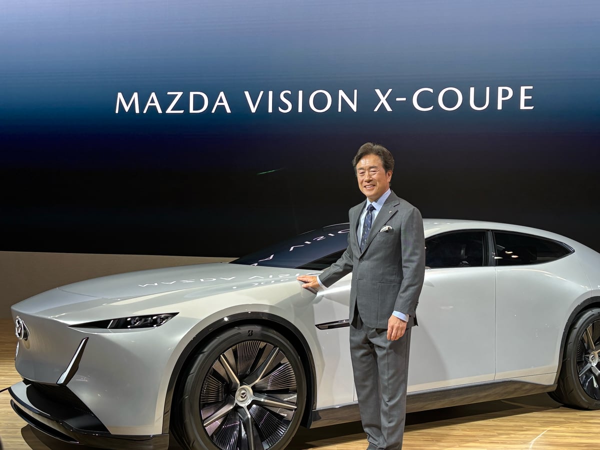 走れば走るほど空気をきれいにするクルマ、マツダが披露 新燃料+CO2回収で「カーボンネガティブ」に