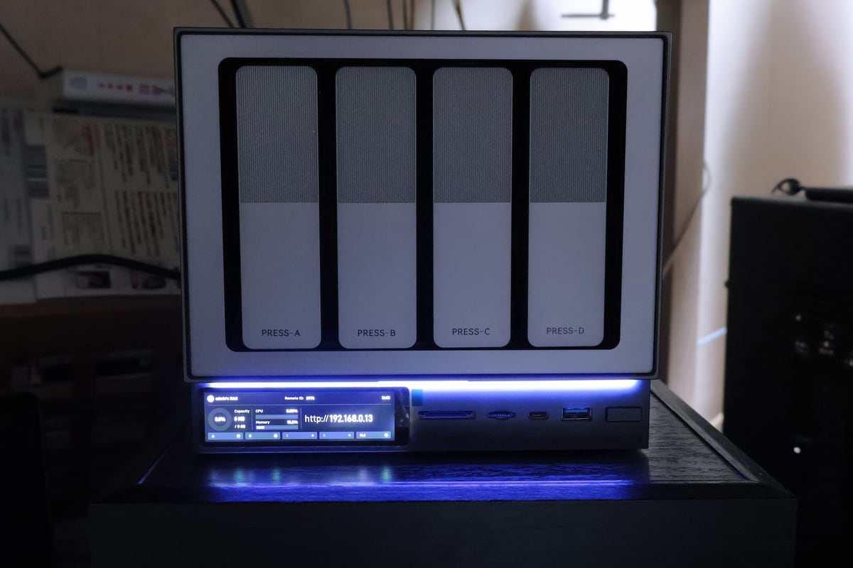 ローカルAIはNASをどう変える? Zettlab「D4」使って分かったその利便性と将来性