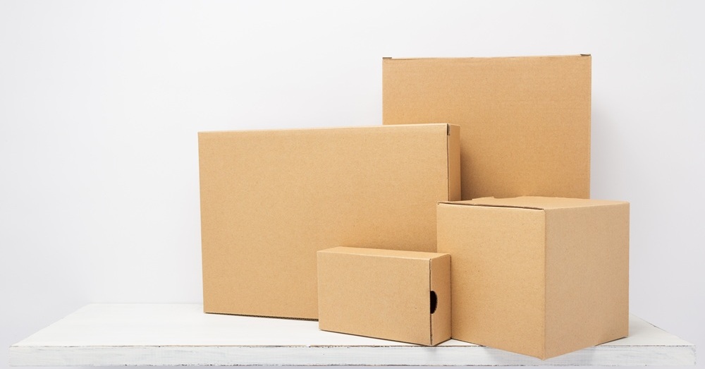 佐川急便「年末年始・クリスマスの荷物は早めの発送を」　海外通販の品は年内に届かない恐れも