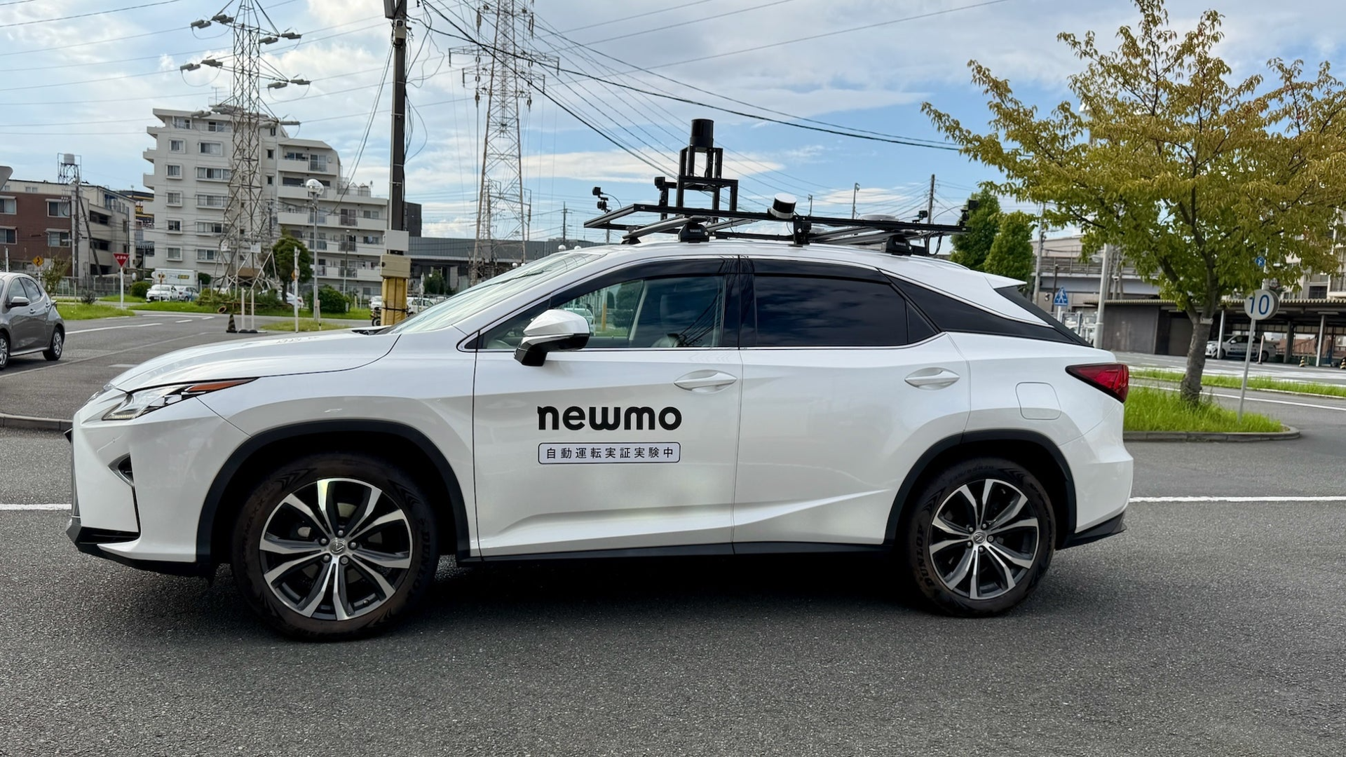 日本で「自動運転タクシー」実用化へ　newmo、マクニカと協業