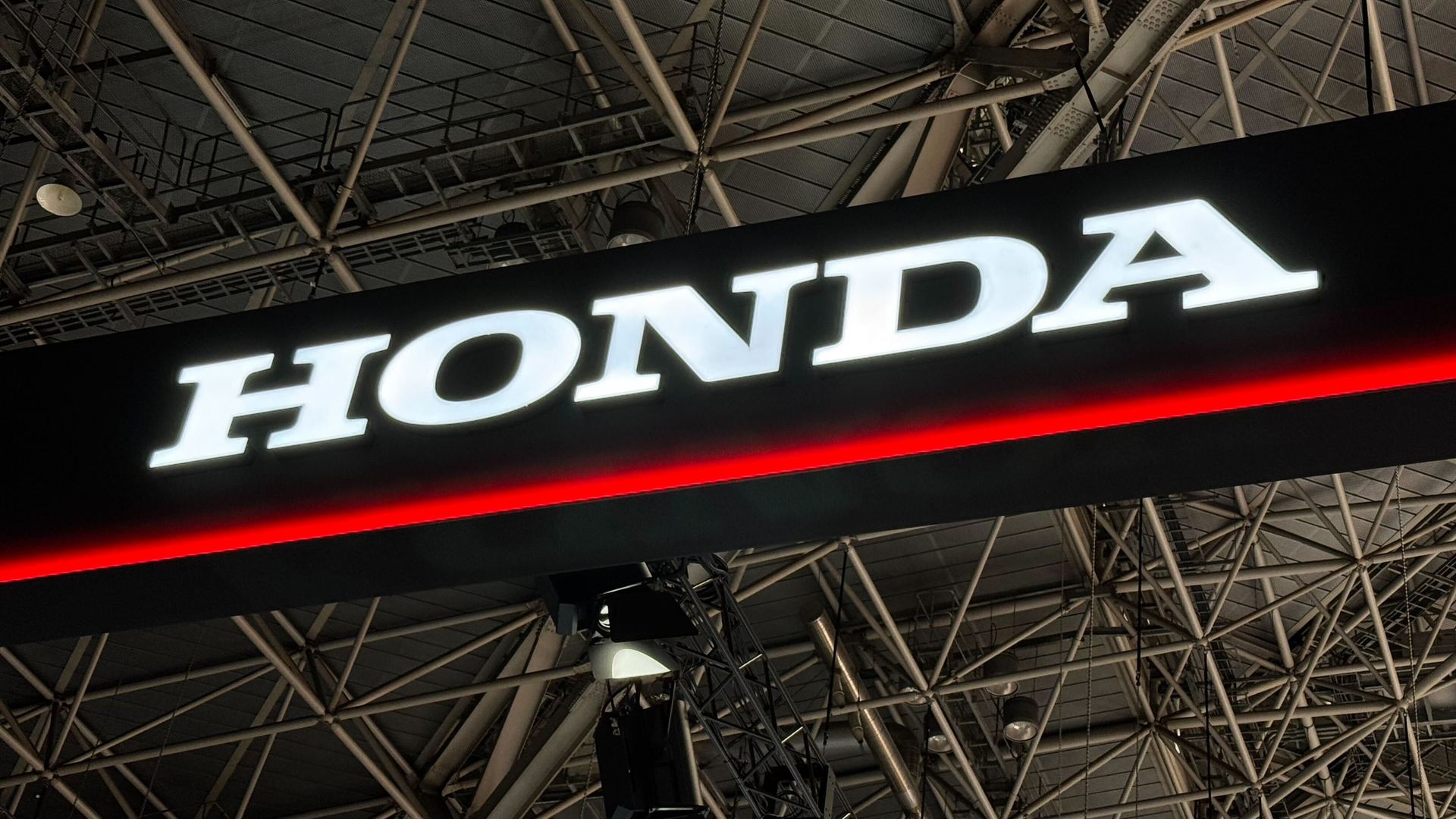 ホンダ、最大6900億円の最終赤字に EV事業見直し 「Honda 0」シリーズ
