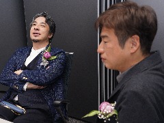 �u�V�T�[�r�X�͎��ɁA