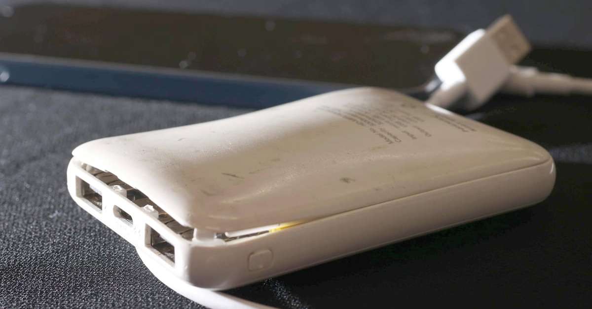 モバイルバッテリー、4割がトラブルあっても使用継続 18%は「家庭ごみとして処分」