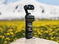 DJI�ɋ��͂ȃ��C�o���@Insta360���̃W���o���J�����uInsta360 Luna Ultra�v�C�O���\�@11��9800�~