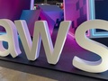 �u1.5���h���̐����������v�H�@AWS�ł܂��g���u���A������R�X�g���ς��\��������Ԃ�