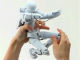 未来のデッサン人形？　3Dモデルのポージングができる人型装置、ソフトイーサが開発