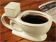 せっかくなんでお茶でも……なーんちゃって　便器型マグカップ「Toilet Mug」