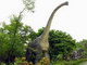 高さ18メートル、重さ3トン：なんか庭に特徴がほしいな。よし、恐竜買おうぜ