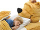 クマにハグされながら眠れるベッドシーツがかわいい！