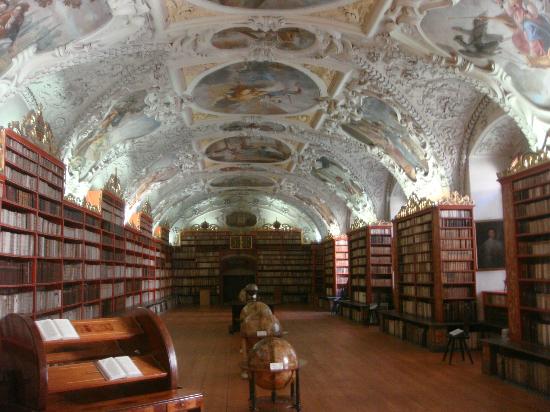 眺めるだけでもいいから行きたい 世界の美しすぎる図書館たち ねとらぼ