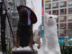 大雪で再び雪だるま職人が勝手に雪まつり　渋谷には2匹目のハチ公も出現