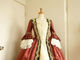 「ベルサイユのばら」デュ・バリー夫人再現ドレスをファンが製作　完全に18世紀ベルサイユ