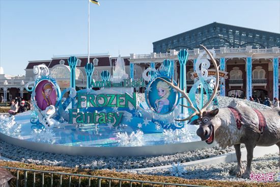 アナとエルサが東京ディズニーランドにやってきた アナと雪の女王 イベント開幕 ねとらぼ