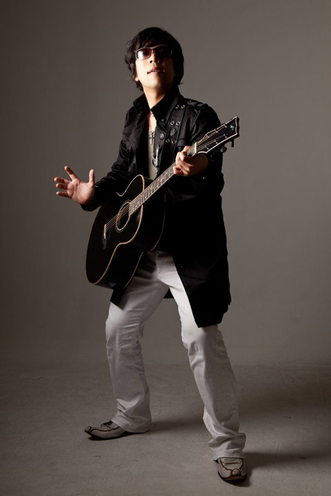 誰でもよかった だから君でもよかった 正直すぎる リアルラブソング なぜ歌う 謎のミュージシャン 鼻毛の森 ねとらぼ