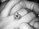 レディー・ガガ婚約発表　自身のインスタグラムにハートの指輪を掲載