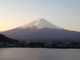 物議醸した「富士山ライトアップ計画」、提唱企業が中止表明